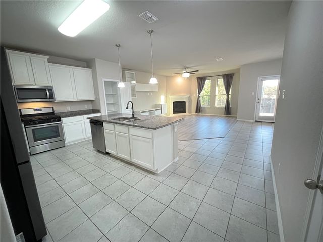 1724 Lone Lynx Way, Wylie, TX 75098