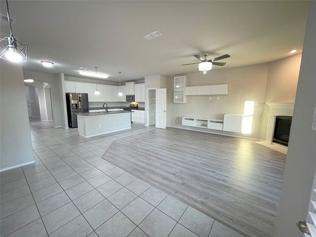 1724 Lone Lynx Way, Wylie, TX 75098