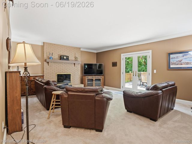 8829 WOODBERRY Road, Plymouth Charter Township, MI 48170
