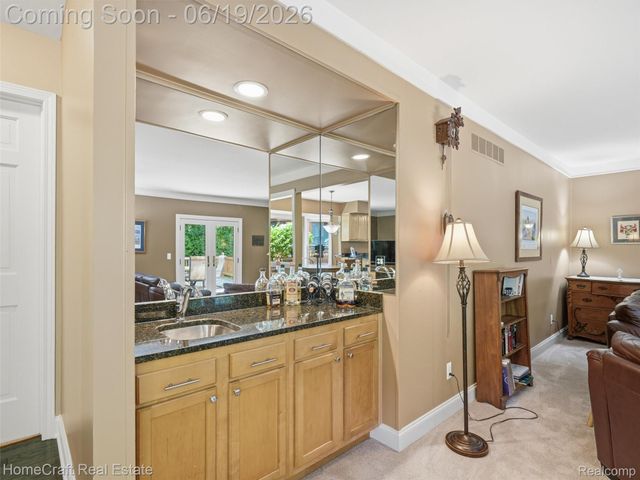 8829 WOODBERRY Road, Plymouth Charter Township, MI 48170