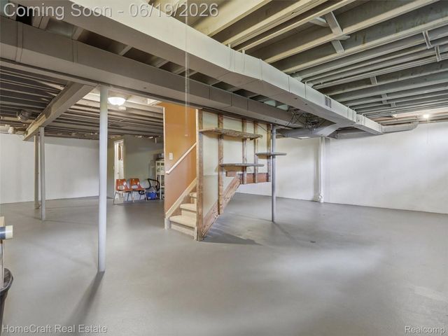 8829 WOODBERRY Road, Plymouth Charter Township, MI 48170