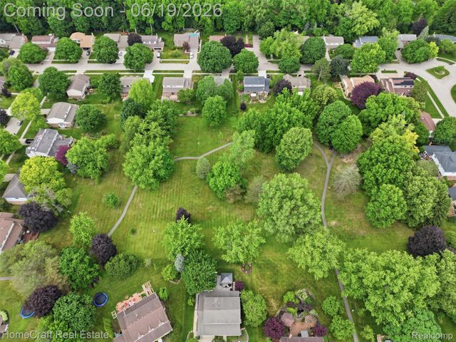 8829 WOODBERRY Road, Plymouth Charter Township, MI 48170