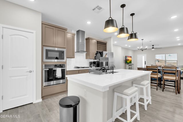 9928 MARISABEL Place, Socorro, TX 79927