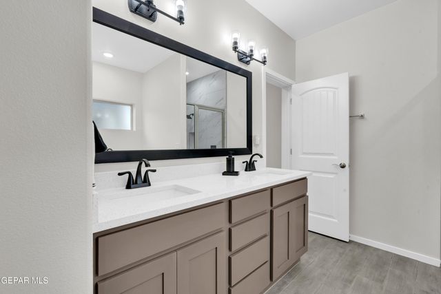9928 MARISABEL Place, Socorro, TX 79927