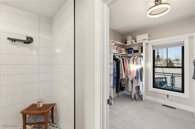 8257 Akron Avenue NW, Canal Fulton, OH 44614