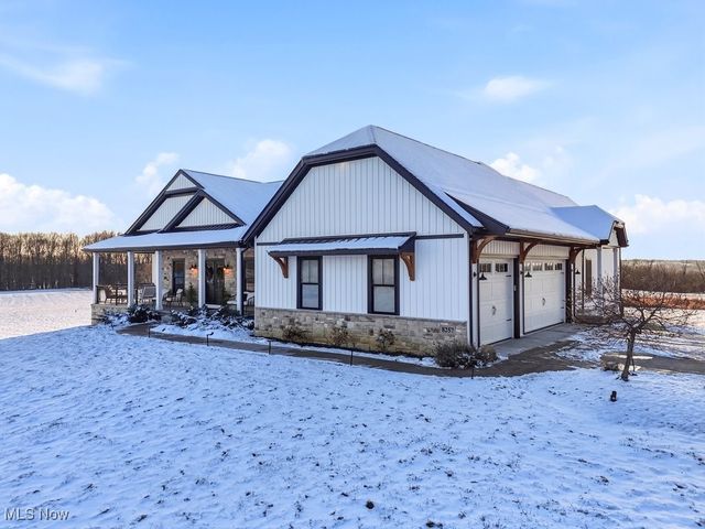 8257 Akron Avenue NW, Canal Fulton, OH 44614