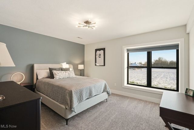 8257 Akron Avenue NW, Canal Fulton, OH 44614