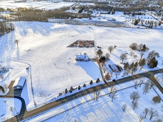 8257 Akron Avenue NW, Canal Fulton, OH 44614