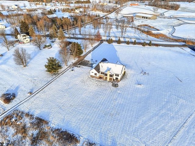 8257 Akron Avenue NW, Canal Fulton, OH 44614