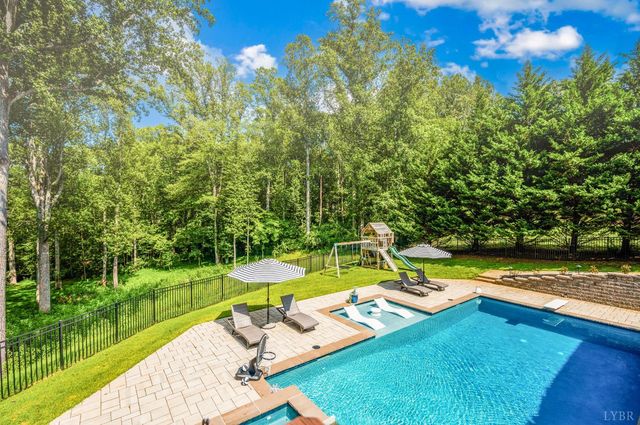 109 Trinity Court, Lynchburg, VA 24502