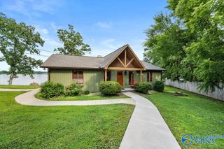 74 Horseshoe Bend, Rainbow City, AL 35906