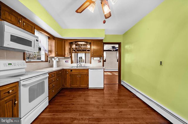 303 PERRY ST, Ridley Park, PA 19078