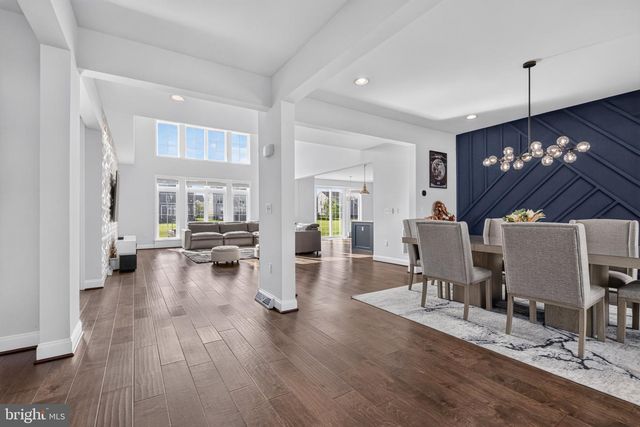 110 BITTERSWEET, Mechanicsburg, PA 17050