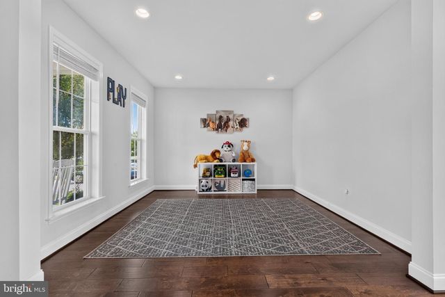 110 BITTERSWEET, Mechanicsburg, PA 17050