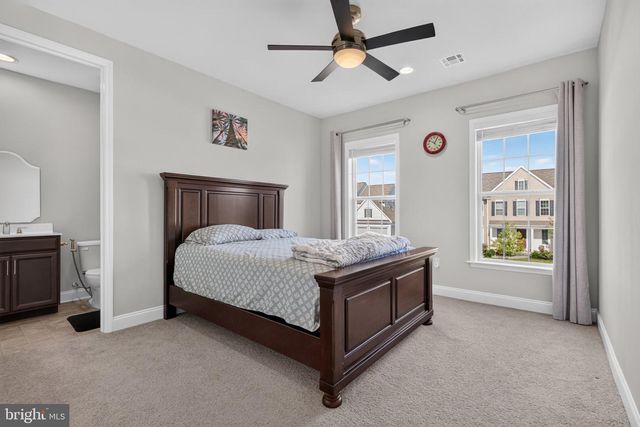 110 BITTERSWEET, Mechanicsburg, PA 17050