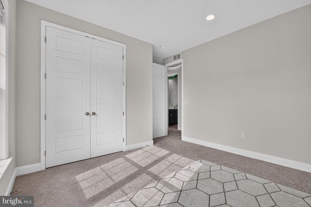 110 BITTERSWEET, Mechanicsburg, PA 17050