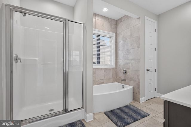 110 BITTERSWEET, Mechanicsburg, PA 17050
