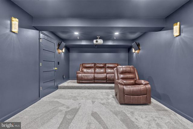 110 BITTERSWEET, Mechanicsburg, PA 17050