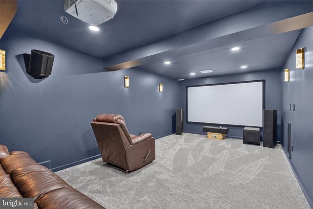 110 BITTERSWEET, Mechanicsburg, PA 17050