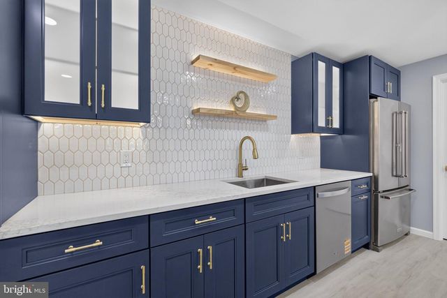 110 BITTERSWEET, Mechanicsburg, PA 17050