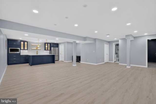 110 BITTERSWEET, Mechanicsburg, PA 17050