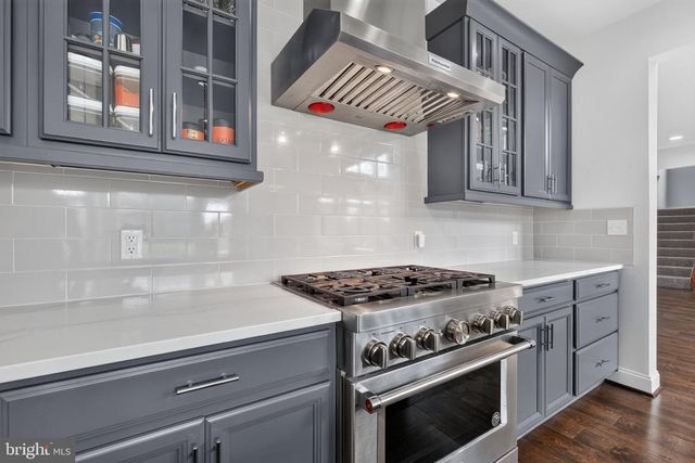 110 BITTERSWEET, Mechanicsburg, PA 17050