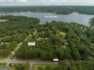 101 Lotus Point Drive, Macon, GA 31220