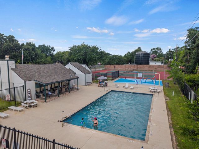 16022 Sugar Tree Drive, Houston, TX 77070