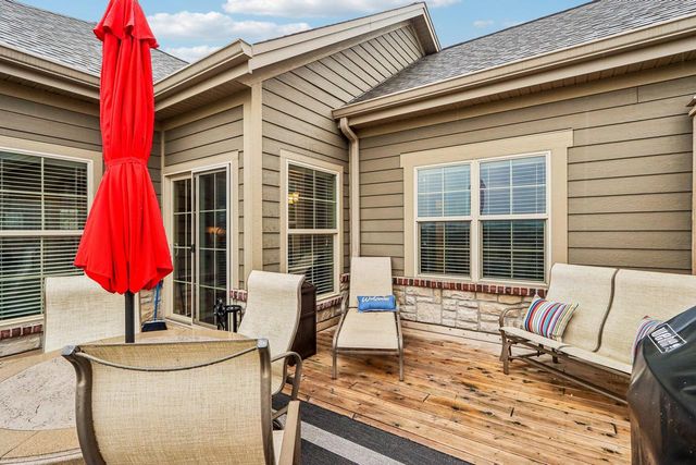 1016 Ann Marie WAY, Oconomowoc, WI 53066