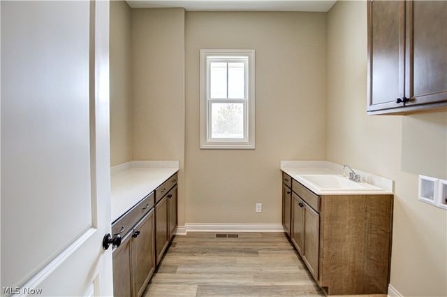 5843 Marcella Way, North Ridgeville, OH 44039