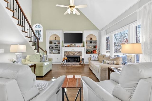 5060 Brent Knoll Lane, Suwanee, GA 30024