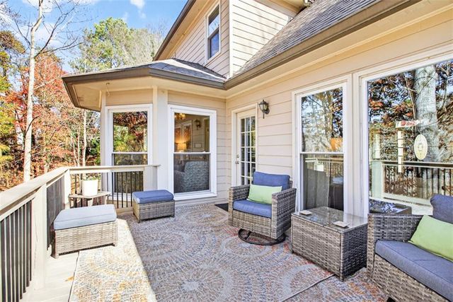 5060 Brent Knoll Lane, Suwanee, GA 30024