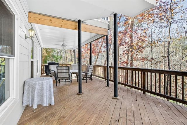 5060 Brent Knoll Lane, Suwanee, GA 30024