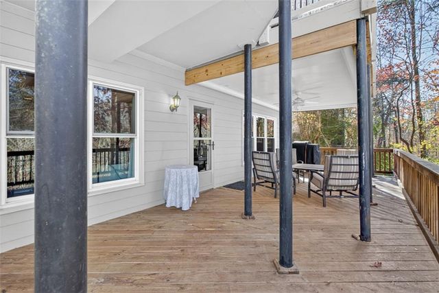 5060 Brent Knoll Lane, Suwanee, GA 30024