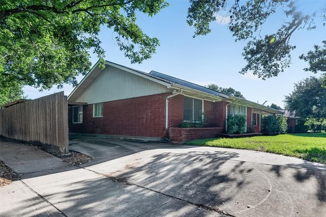 2526 Gramercy Street, Houston, TX 77030