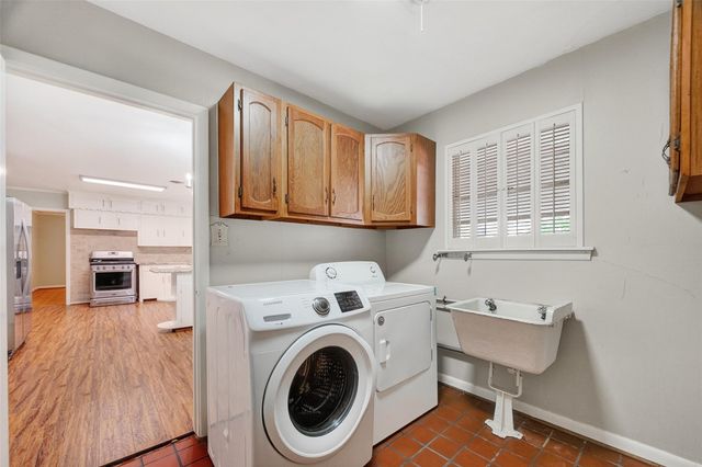 2526 Gramercy Street, Houston, TX 77030