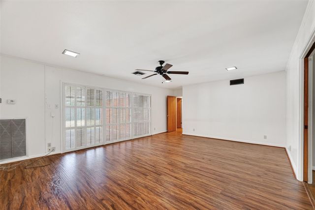 2526 Gramercy Street, Houston, TX 77030