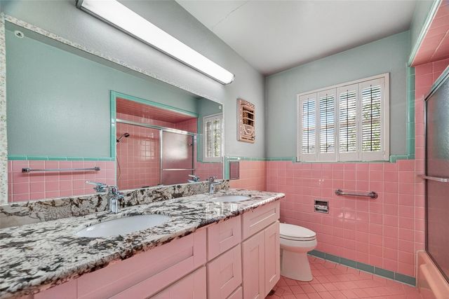 2526 Gramercy Street, Houston, TX 77030