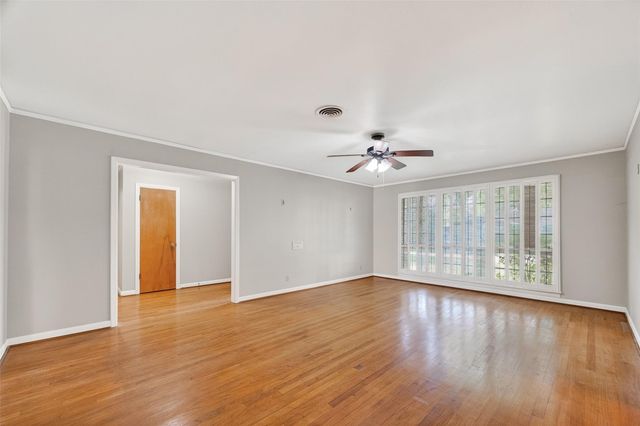 2526 Gramercy Street, Houston, TX 77030