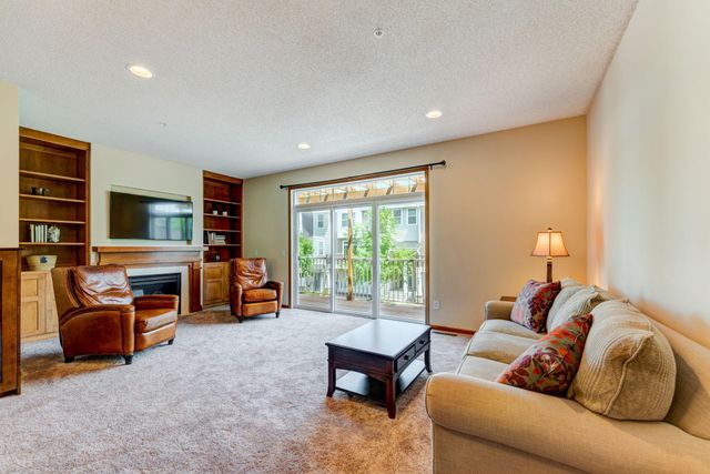 11939 Emery Village Drive N 2, Champlin, MN 55316