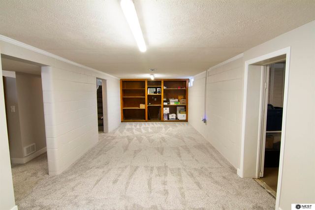 2951 N 70 Street, Lincoln, NE 68507