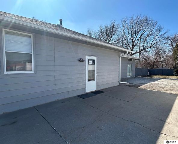 2951 N 70 Street, Lincoln, NE 68507