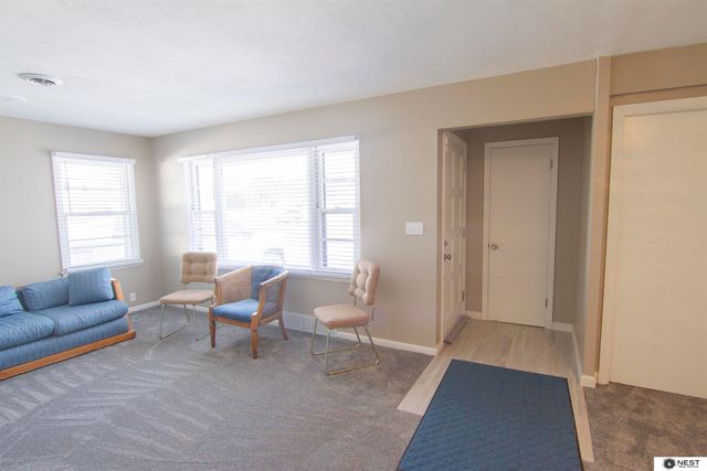 2951 N 70 Street, Lincoln, NE 68507