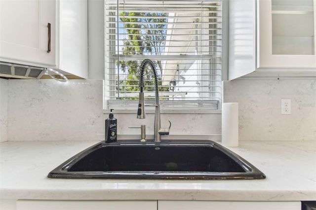 4814 N HIGHLAND AVENUE, Tampa, FL 33603