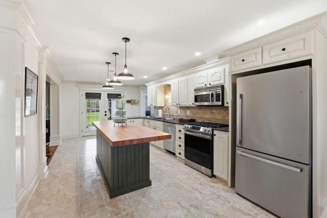 406 West 159th Street, Galliano, LA 70354