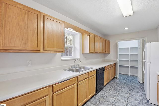 108 Keagan Court, Easley, SC 29640