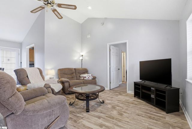 108 Keagan Court, Easley, SC 29640