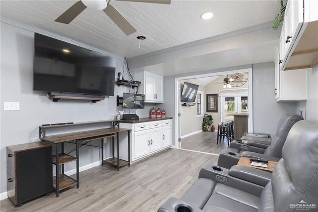 2002 Cortez E, Mercedes, TX 78570