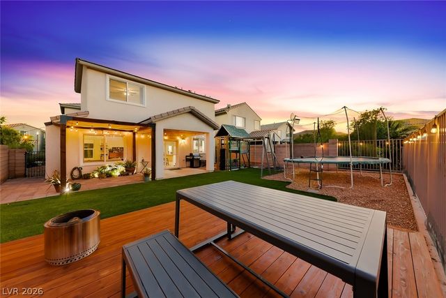 7124 Estrella De Mar Avenue, Las Vegas, NV 89131