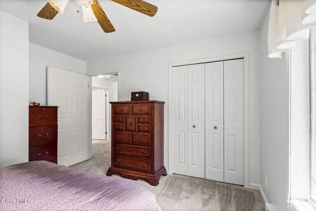 18 Mockingbird Lane, Queensbury, NY 12804
